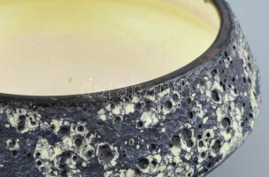 Bod Éva (1924-2004): kaspó, kerámia, jelzett, hajszálrepedéssel d: 20 cm