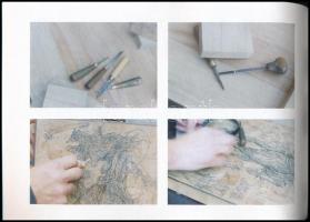 König Róbert: Ulmer Schachtel. Bp., é.n., Galéria '13 Soroksár. 16 sztl. oldal. Harántalakú kat...