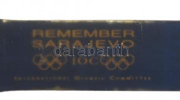 100 éves az Olimpia (1894-1994) Quartz karóra, elemcserére szorul, eredeti sérült dobozában. d: 30 m...