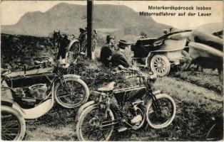 1914 Motorkerékpárosok lesben / Motorradfahrer auf der Lauer / WWI Austro-Hungarian K.u.K. military, motorcycle and automobile (motorized) division (EK)