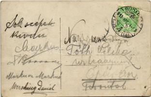 1913 Budapest I. Szent Jobb ezüstből és csiszolt üvegből készített neogótikus ereklyetartóban, amely...