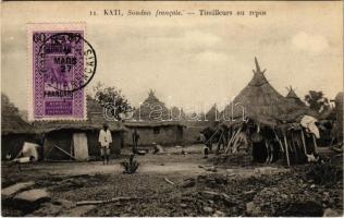 Kati (Soudan francais), Tirailleurs au repos / skirmishers at rest (EK)