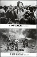 1970 ,,A kék katona" című amerikai film jelenetei és szereplői, 13 db vintage produkciós filmfo...