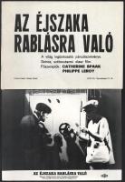 1968 ,,Az éjszaka rablásra való című olasz film jelenetei és szereplői, 13 db vintage produkciós filmfotó, ezüst zselatinos fotópapíron, + hozzáadva egy szöveges kisplakát, 18x24 cm
