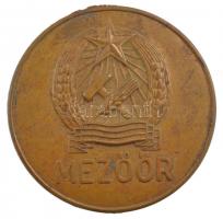 1949-1956. Mezőőr Rákosi-címeres bronz jelvény, hátoldalon sorszámmal 3588 (50mm) T:1-,2 hátoldalon patina