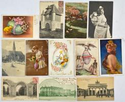 Kb. 215 db RÉGI városi és motívum képeslap vegyes minőségben. Jó böngészde: húsvéti, karácsonyi és ú...