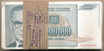 Jugoszlávia 1993. 10.000.000D (100x) eredeti, nem saját banki kötegelővel T:III Yugoslavia 1993. 10.000.000 Dinara (100x) in original, not the own wrapper C:F Krause P#122