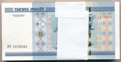 Fehéroroszország 2000. 1000R (100x) kötegelővel, sorszámkövetők T:I,I- Belarus 2000. 1000 Rublei (10...