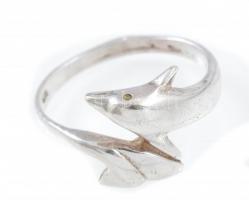Ezüst(Ag) delfines gyűrű, jelzett, méret: 54, nettó: 2,3 g