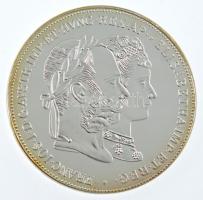 DN "Osztrák-Magyar Monarchia pénzei utánveretben - 1854. 2 Gulden" ezüstözött Cu-Ni emléké...