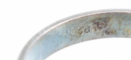 Ezüst(Ag) gyűrű korallal, jelzett, méret: 55, bruttó: 6,6 g