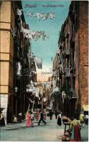 Napoli, Naples; Via di Basso Porto / street view, drying clothes