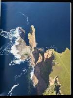 James Crawford: Scotland's Landscapes. The national collection of aerial photography. Edinburgh...