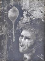 Szász Endre (1926-2003): Férfi fej, 1960-as évek. Olaj, papír, jelzett. Hátoldalán Magyar Nemzeti Galéria kiviteli engedély pecséttel. Üvegezett, kopott fa keretben. 32×24 cm