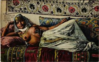 1929 Scenes et Types du Maroc, La Sieste / Moroccon lady (EK)