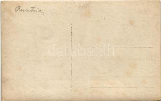 C-Tender-Lokomotive für Neben- und Anschlußbahnen / Austrian State Railways locomotive. photo