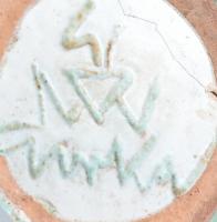 Gorka Géza (1894-1971): Váza. Mázas festett kerámia, jelzett (Nógrádverőce), talp pereme ragasztott,...