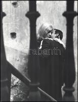 Csák Miklós (1933-2013): Búcsúzás. 2 db fotó, jelzés nélkül, sarkain kis törésnyomok, 40x30 és 40x25...