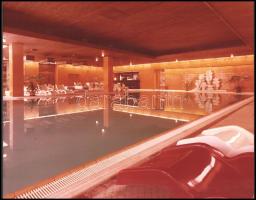 Csák Miklós (1933-2013): Szállodai enteriőr, 4 db fotó, jelzés nélkül, 24x30 cm