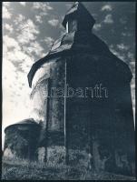 Csák Miklós (1933-2013): Kallósd, körtemplom. 3 db fotó, ragasztószalaggal egyberagasztva, jelzés né...