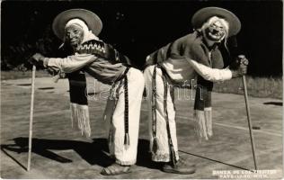 Pátzcuaro, Danza de los viejitos / Mexican folklore, dance of the old men