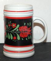 Csepel Művek jelzésű hollóházi porcelán kancsó (10cm magas)