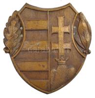 ~1946. Kossuth-címeres Br lemezjelvény, rögzítéshez lyukakkal (55x55mm) T:2