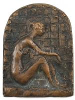Olvashatatlan jelzéssel: Ülő akt. Bronz relief. 12,5x10cm