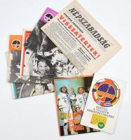 1980 Szovjet-magyar közös űrrepülés tétel: 7 db újság és kiadvány, Farkas Bertalan és Valerij Kubaszov űrhajósok képeivel, cikkekkel, vegyes állapotban