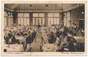 1929 Keszthely, Bocskai étterem, belső pincérekkel és vendégekkel. Balaton utca 1. (fl)