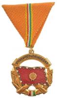 1964. A Haza Szolgálatáért Érdemérem arany fokozat zománcozott, aranyozott Br kitüntetés mellszalagon, eredeti tokban T:1- NMK 696.