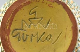 Gorka Géza (1894-1971): Váza. Mázas festett kerámia, jelzett (Nógrádverőce), talpperemén lepattanás ...