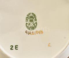 Zsolnay búzavirágmintás porcelán bonbonier, kézzel festett, jelzett, hibátlan, d:9 cm