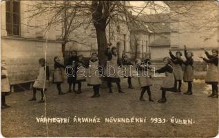 1931 Baracska, Fehér vármegyei árvaház növendékei. photo (fl)