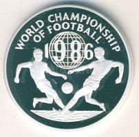 Jamaica 1986. 25$ Ag "Mexikói Labdarúgó VB- két focista" T:PP Tanúsítvánnyal!