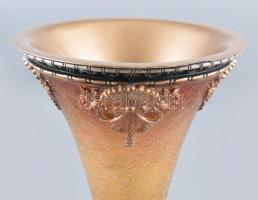 Díszes barokkos váza, festett epoxigyanta, antikolt, m: 36,5cm