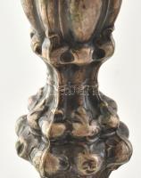 Díszes barokkos gyertyatartó pár, ezüstözött alpakka, korának megfelelő sérülésekkel, 1920-30 körül ...