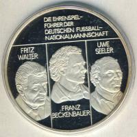 NSZK 1985. "Nemzeti válogatott játékosai-Fritz Walter, Franz Beckenbauer, Uwe Seeler" színezüst Ag emlékérem 33,5g T:PP Tanúsítvánnyal!