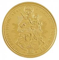 DN "Magyar aranypénzek utánveretben - V. Ferdinánd dukát, 1841" aranyozott Ag emlékérem kapszulában, tanúsítvánnyal (5,5g/0.333/25mm) T:PP