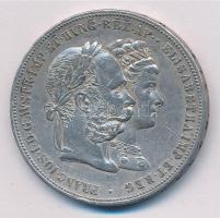 Ausztria 1879. 2G Ag "I. Ferenc József és Erzsébet királynő / Ezüstlakodalom" Bécs T:2,2- patina, ph.  Austria 1879. 2 Gulden Ag "Franz Joseph and Elisabeth / Silver Jubilee" Vienna C:XF,VF patina, edge error Krause X#M5