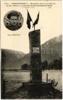 Domodossola, Monument élevé a la mémoire de Geo. Chavez, en souvenir de sa traversée des Alpes (23 septembre 1910) / monument in memory of Geo Chavez, French-Peruvian aviator, who died there after achieving the first air crossing of the Pennine Alps.