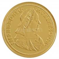 DN "Magyar aranypénzek utánveretben - Mária Terézia dukát" aranyozott Ag emlékérem kapszul...