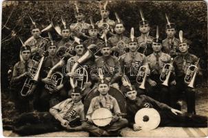 1928 Komárom, Komárnó; Komáromi Levente Egyesület zenekara / music band of the Hungarian Paramilitary Youth Organization Levente. photo (vágott / cut)