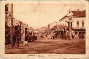 1937 Ungvár, Uzshorod, Uzhhorod, Uzhorod; tér, autóbusz, Ács Béla üzlete, Torpedo benzinkút / Korjatovicovo vám / square, bus, Naftaspol gas station, shop (EK)