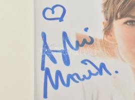 Sophie Marceau (1966- ) francia színésznő, rendező autográf aláírása őt ábrázoló fotón, üvegezett ke...