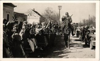 1941 Bácska, Backa; bevonulás / Entry of the Hungarian troops + 1941 Zombor visszatért So. Stpl