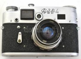 cca 1970 FED 4 szovjet fényképezőgép, eredeti bőr tokjában, objektívvel, fénymérő és vaku