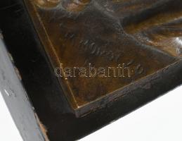 Marthosi Mórocz Dénes: Katona és asszony. Bronz. Jelzett. Műkő talapzaton. 23 cm (A művész a turáni ...