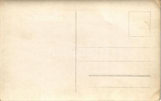 Osztrák-magyar katonák felvonulása / WWI Austro-Hungarian K.u.K. military parade. photo (EK)