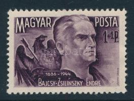 1945 Bajcsy-Zsilinszky Endre bélyeg háromszög alakú sötét festékfolt lemezhibával